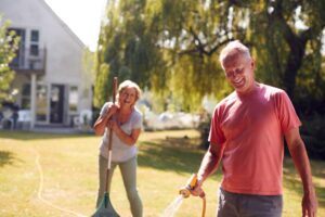 Mehr über den Artikel erfahren Mehr Freizeit, weniger Chaos: Dein neuer Ordnungshelfer im Garten