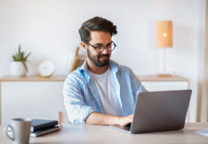 Mehr über den Artikel erfahren Innovative Tipps für ein effektives Home-Office