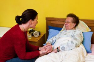 Mehr über den Artikel erfahren Freizeit und Pflege Angehöriger unter einen Hut bringen